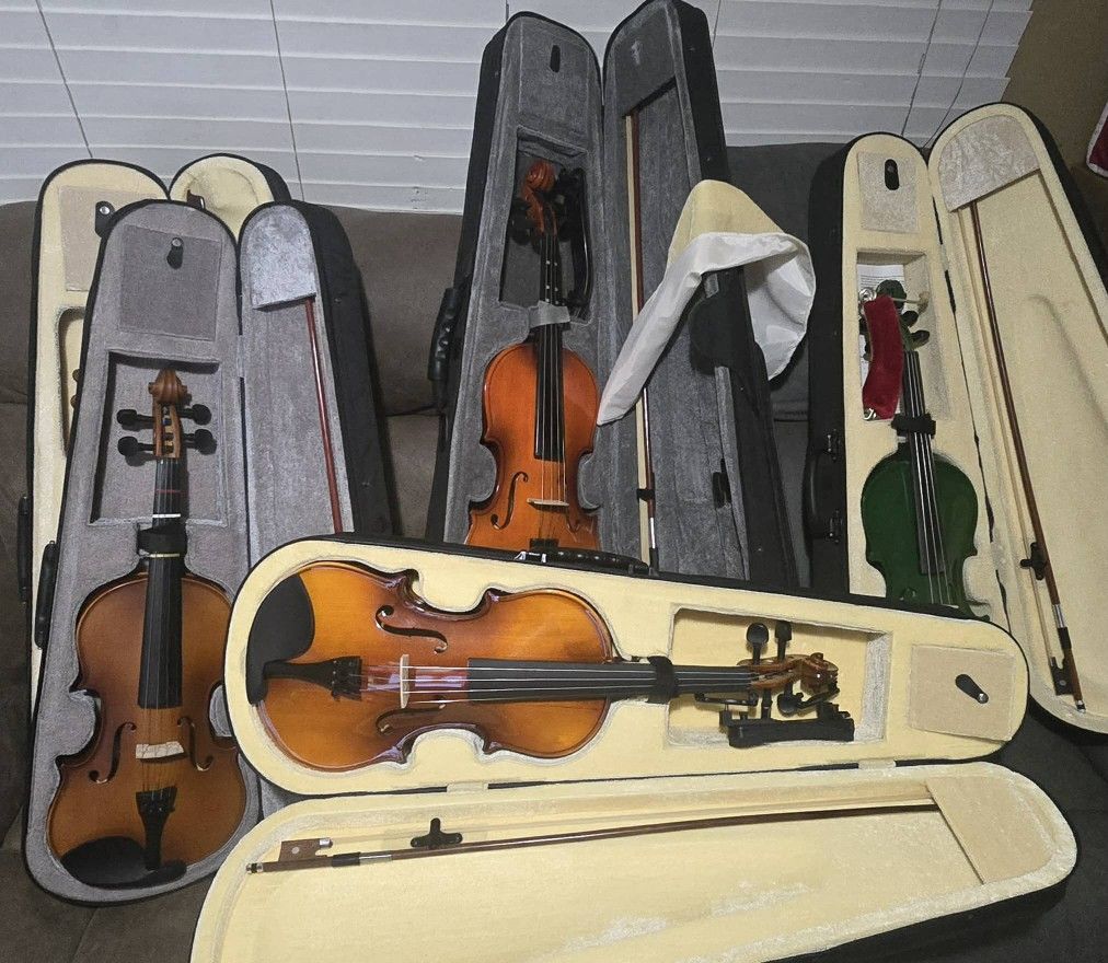 4/4 VIOLINS $59,EACH