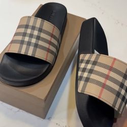 Burberry Slides 