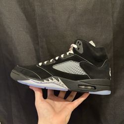 Jordan 5 Retro OG ‘Black Metallic Reimagined’ Size 13
