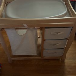 Changing Pad And Table For Babies 