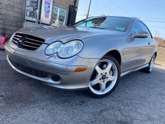 2004 Mercedes-Benz CLK-Class