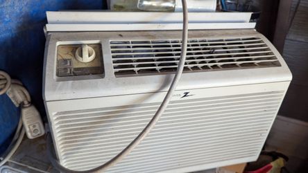 Small Air Conditioner