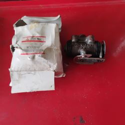 Mitsubishi Fuso Wheel Cylinder 