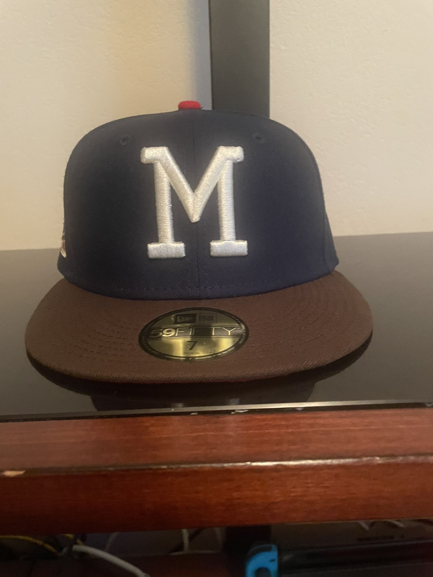 Milwaukee Braves Size 7 Fitted