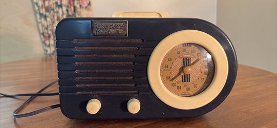Crosley’s collectors edition radio