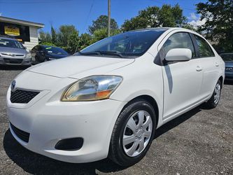 2012 Toyota Yaris