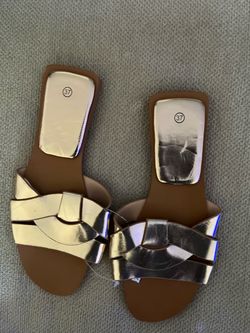Women’s sandal