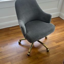 Mid Century Style Office Chair