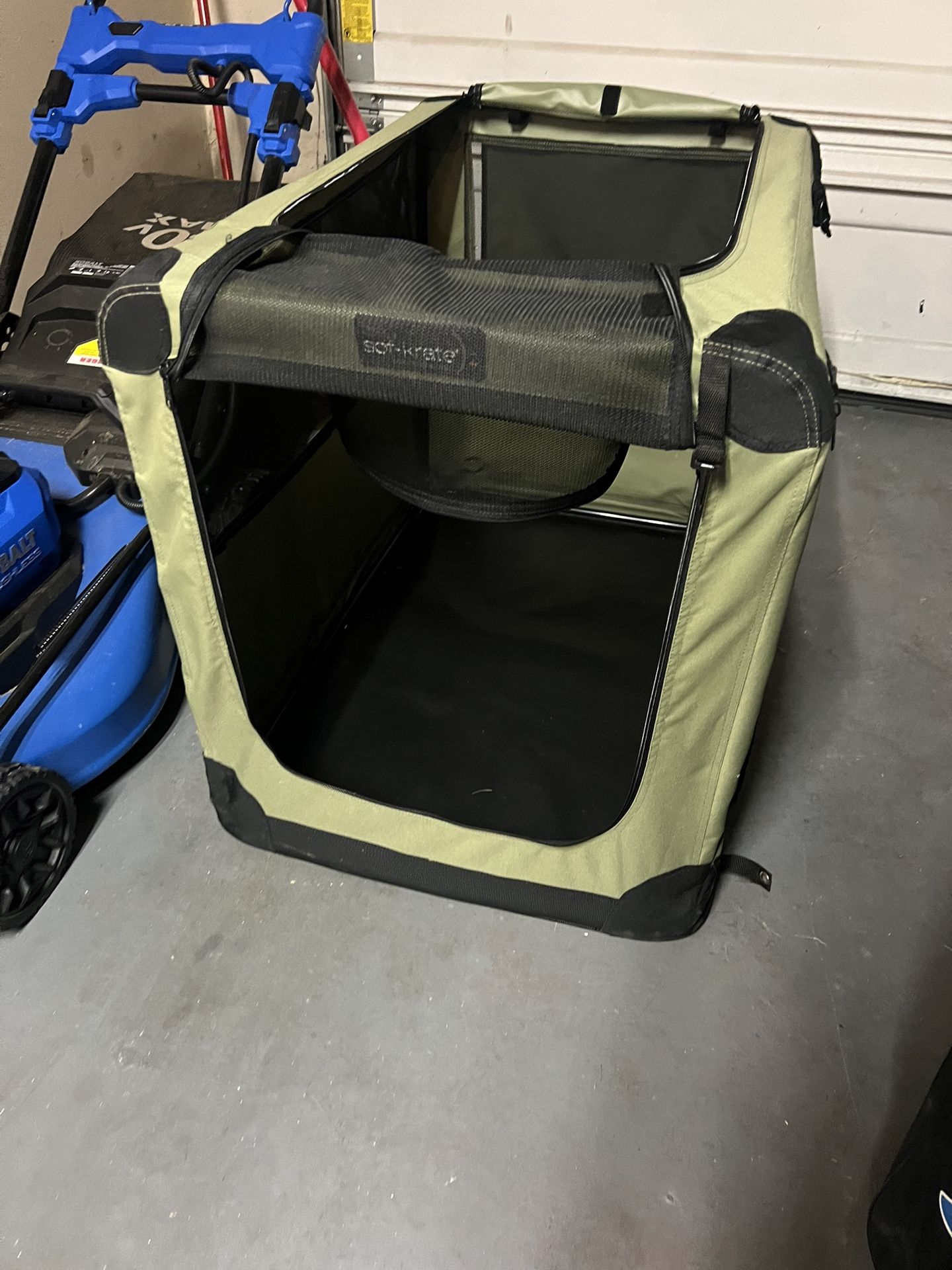Travel Dog Crate