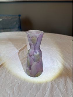 Vintage Olamtov Art Glass Bud Vase