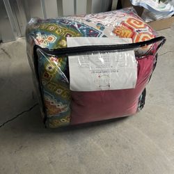 Queen Comforter Set