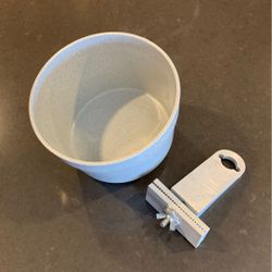 Dog crate PBA free extra large bowl