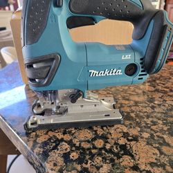 Makita XVJ03Z-R 18V LXT Cordless Jig Saw (Tool Only)