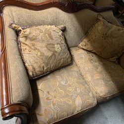 Luxury Couch/ furniture Set (Northern New Jersey)