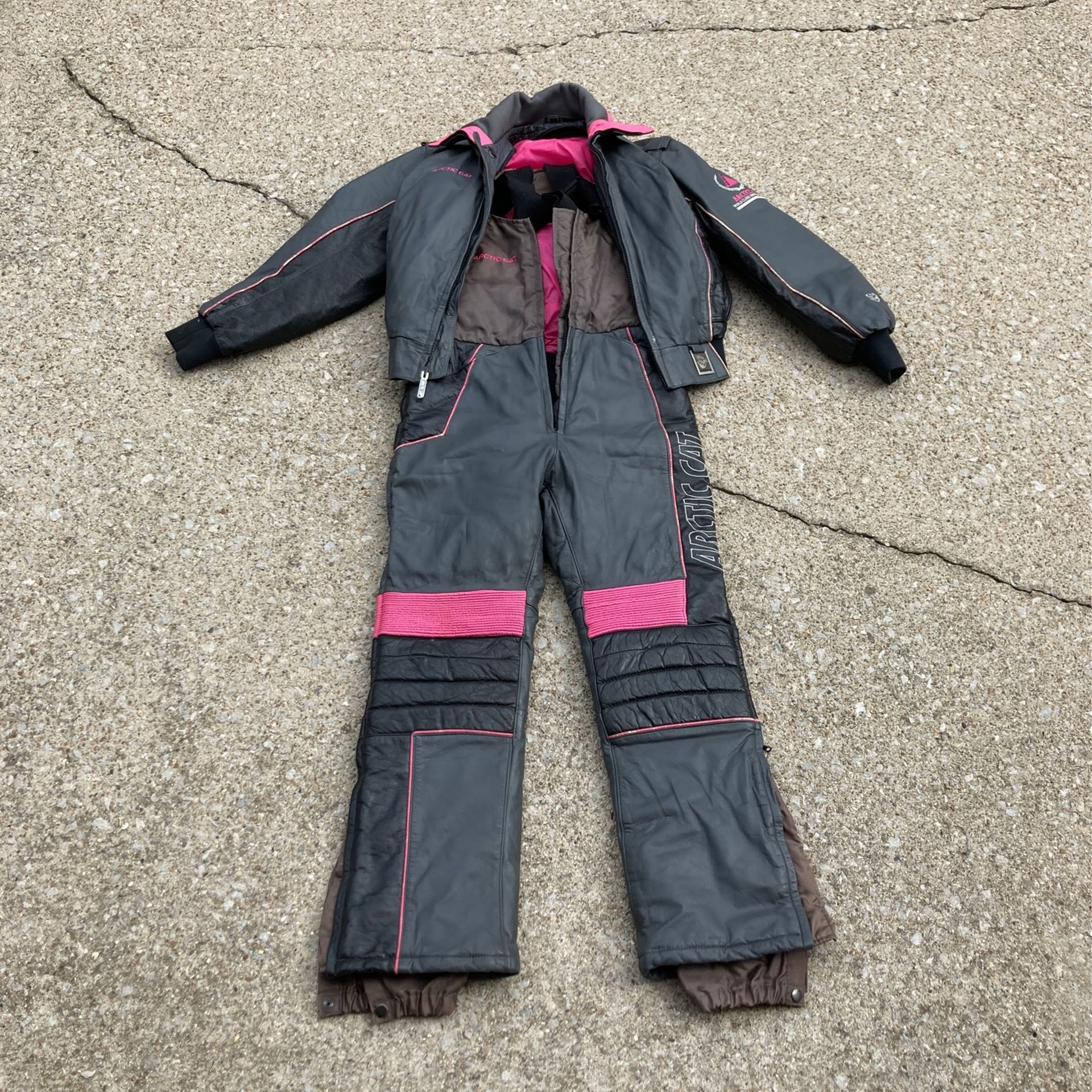 Arctic Cat ALL Leather Perfect Condition Winter Snowmobile Suit Womens MediSmall Leather Pants - Bibs - And LEATHER Jacket - Matching Gray - Pink