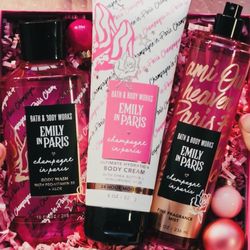 Limited Edition! BATH & BODY WORKS✨Netflix🗼Emily in Paris💕👠🥂CHAMPAGNE in Paris🥂👠💕4-pc Gift Set    