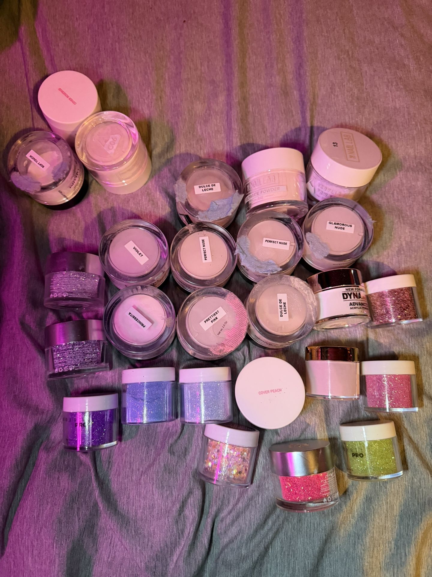 VALENTINO ACYLIC POWDER 