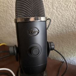 Logitech Yeti X Microphone 