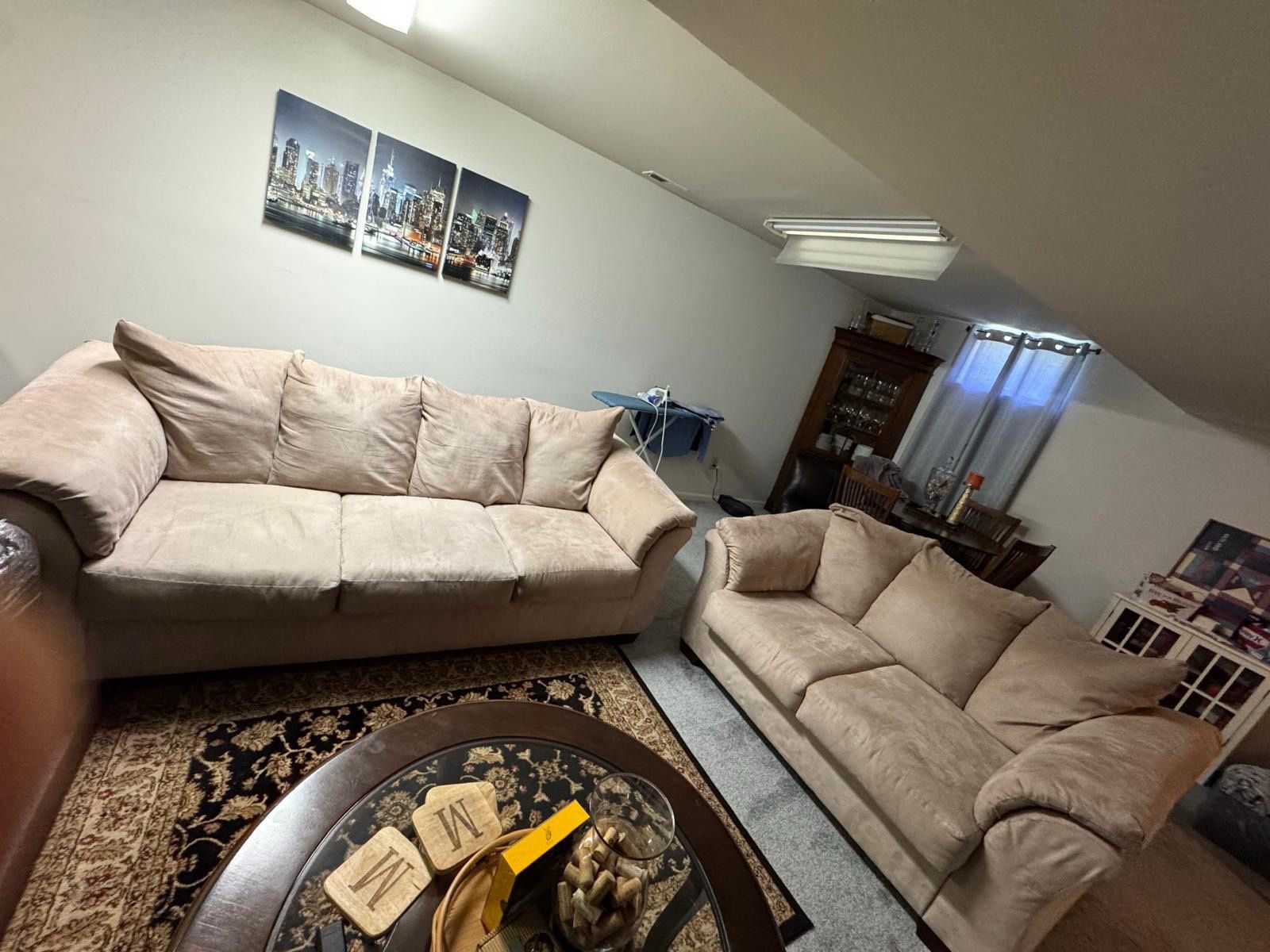 Sofa & Loveseat. Good condition!