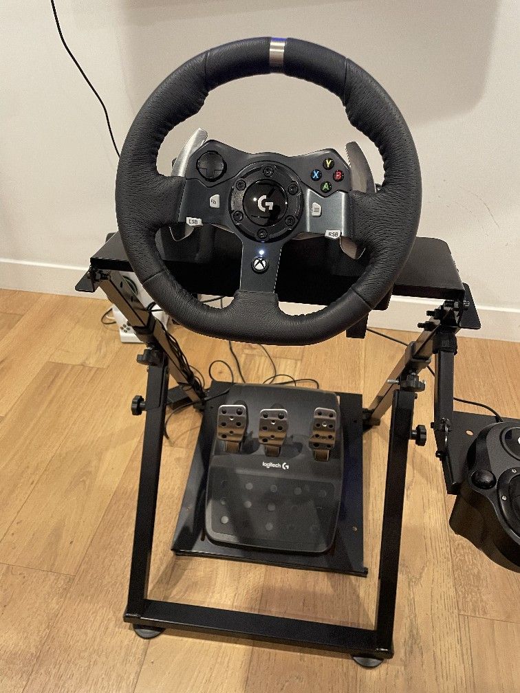 Logitech G920 Wheel Sim Racing+Shifter+Gt Player Wheel Stand.