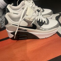 Women’s Airmax 90  Size 6.5/23.5 Cm