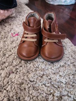 Wee Squeak Boys Boots Size 7c