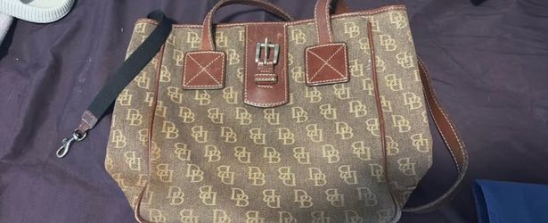 Dooney & Bourke Purse