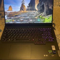 Lenovo Legion 5 Pro Gaming Laptop RTX 4070 i9 14th Gen 32GB RAM 2TB SSD