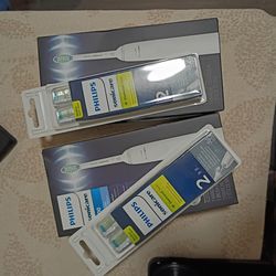 PHILIPS SONICARE POWER TOOTHBRUSH