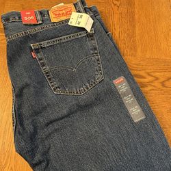 Mens Levi Jeans- Size 42x30
