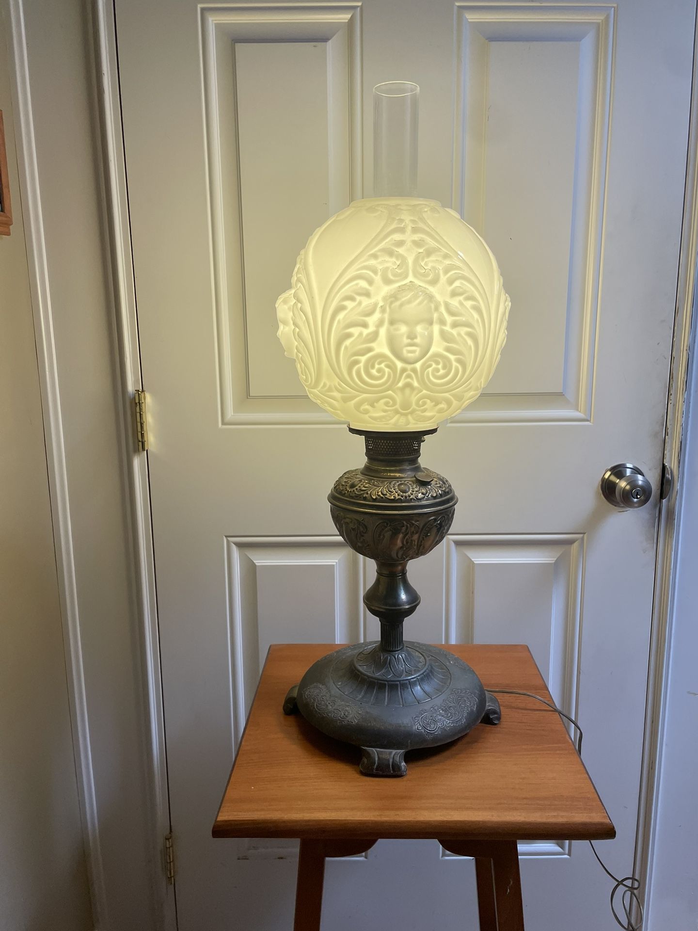 🔥 PLUME & ATWOOD 🔥 CHERUB Face Tall Lamp