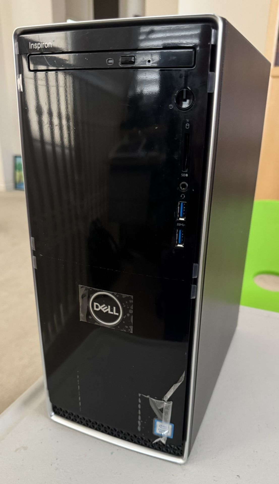 Dell Inspiron 3670 Desktop PC