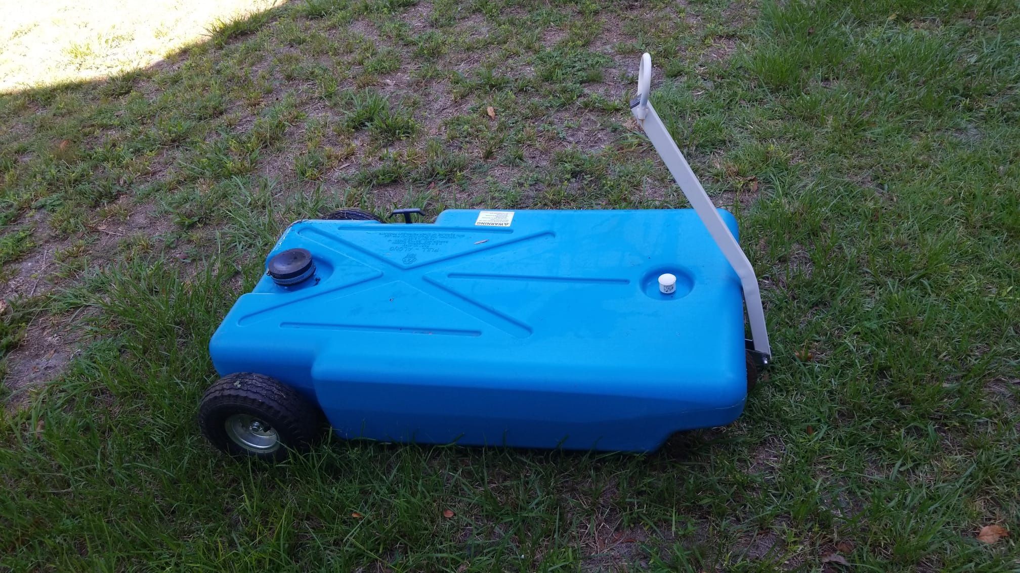 Pull Along Water Tank Carrier 42 Gallon