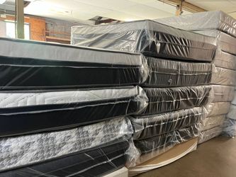 Brand new King, Queen , Full and twin size Pillowtop mattress set