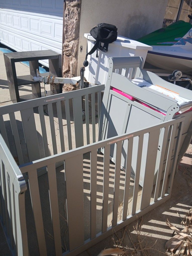 Diaper Changing Table And Toddler Bed Combo.