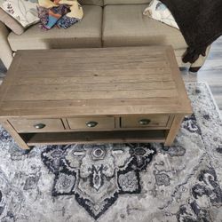 Living Room Table  4ft Long 26 Inches Wide 21 Inches High