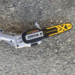 Pole Saw Dewalt