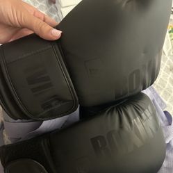 Boxing Gloves 