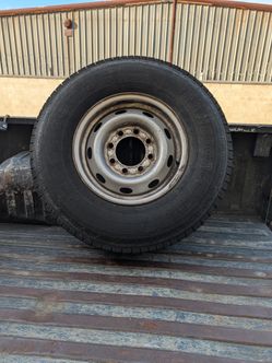 Rim and tire