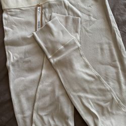 SKIMS Oatmeal Leggings 