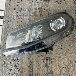 2018 Camaro Driver Side Headlights Broken Tabs