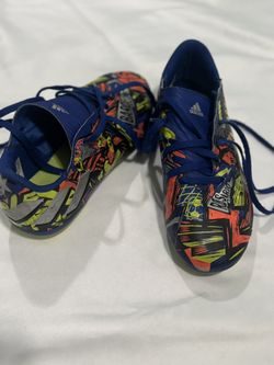 Boys Adidas soccer cleats Outdoor Size 2 