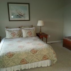 Queen Duvet & 4 Shams