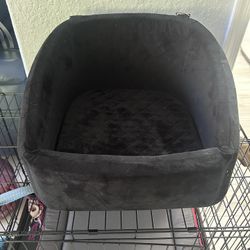 Dog Car Seat. Small/medium Dogs