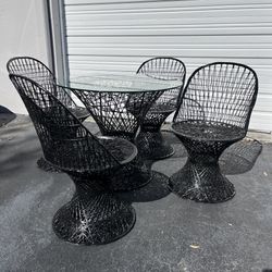 1970s Russell Woodard Spun Fiberglass Dining Set Patio 