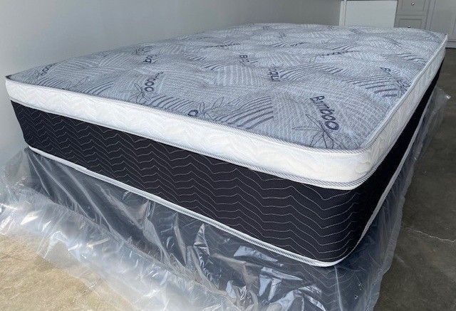 Cal King Euro Bamboo Pillow Top!!