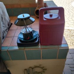 Coleman Propane Lanterns and Case 