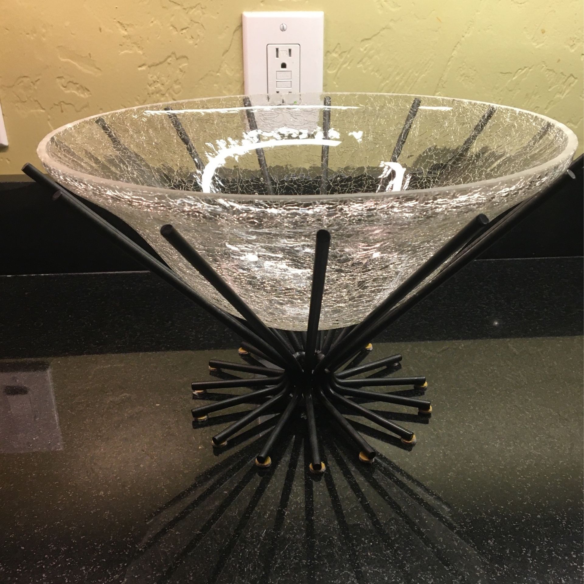 Crackled Glass In Wrought Iron Base BOWL