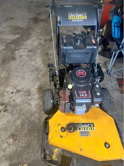 Lawn Mower Cub Cadet