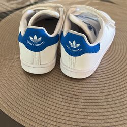 Toddler Shoes 8 1/2 Adidas
